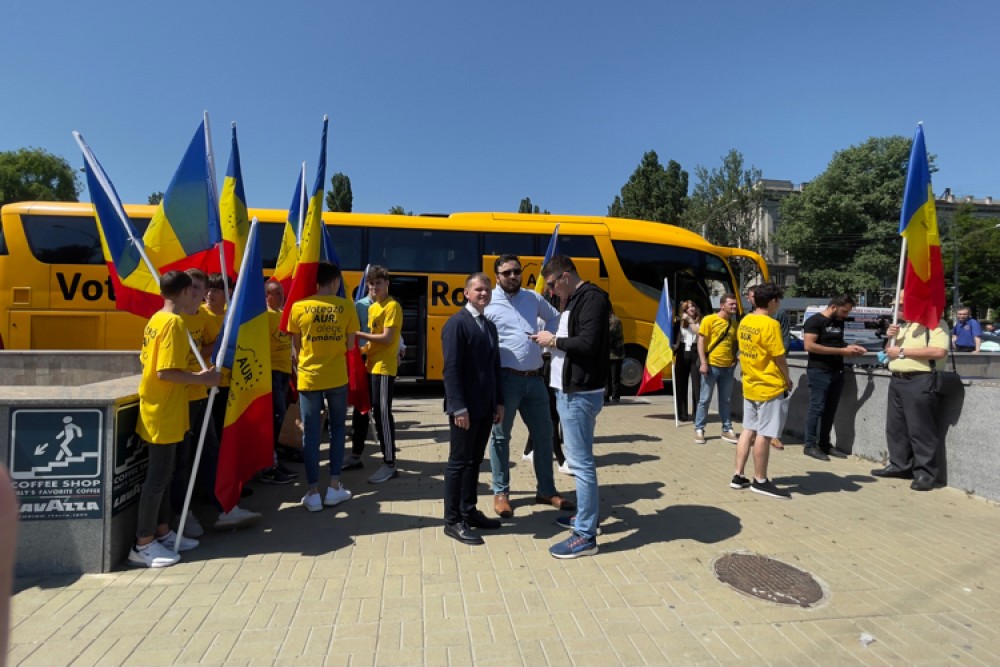 AUR s-a lansat în campania electorală: „Vom merge în fiecare sat”